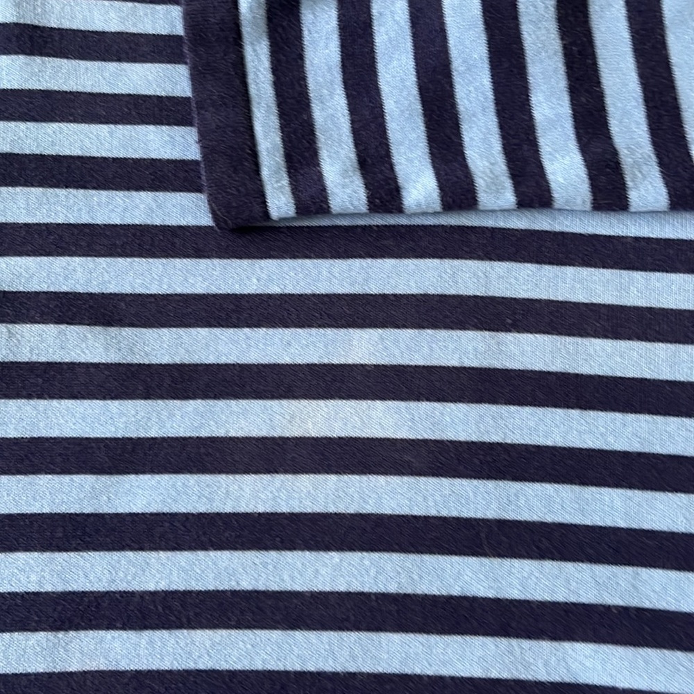 Size S Tommy Hilfiger top - Picture 5 of 5